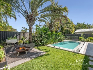 View profile: Coastal Luxe