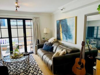 View profile: All bills included! Apartment for rent in Brisbane city at great location. 